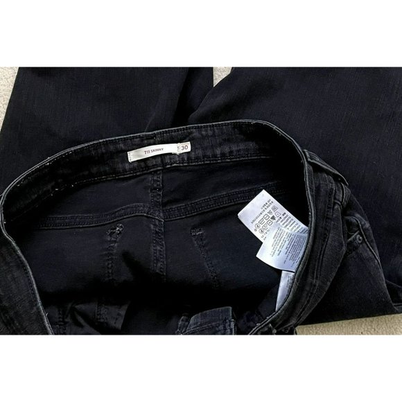 Women's Levi's 711 Skinny Jeans Black Distressed Jeans Size 30 - Picture 9 of 10